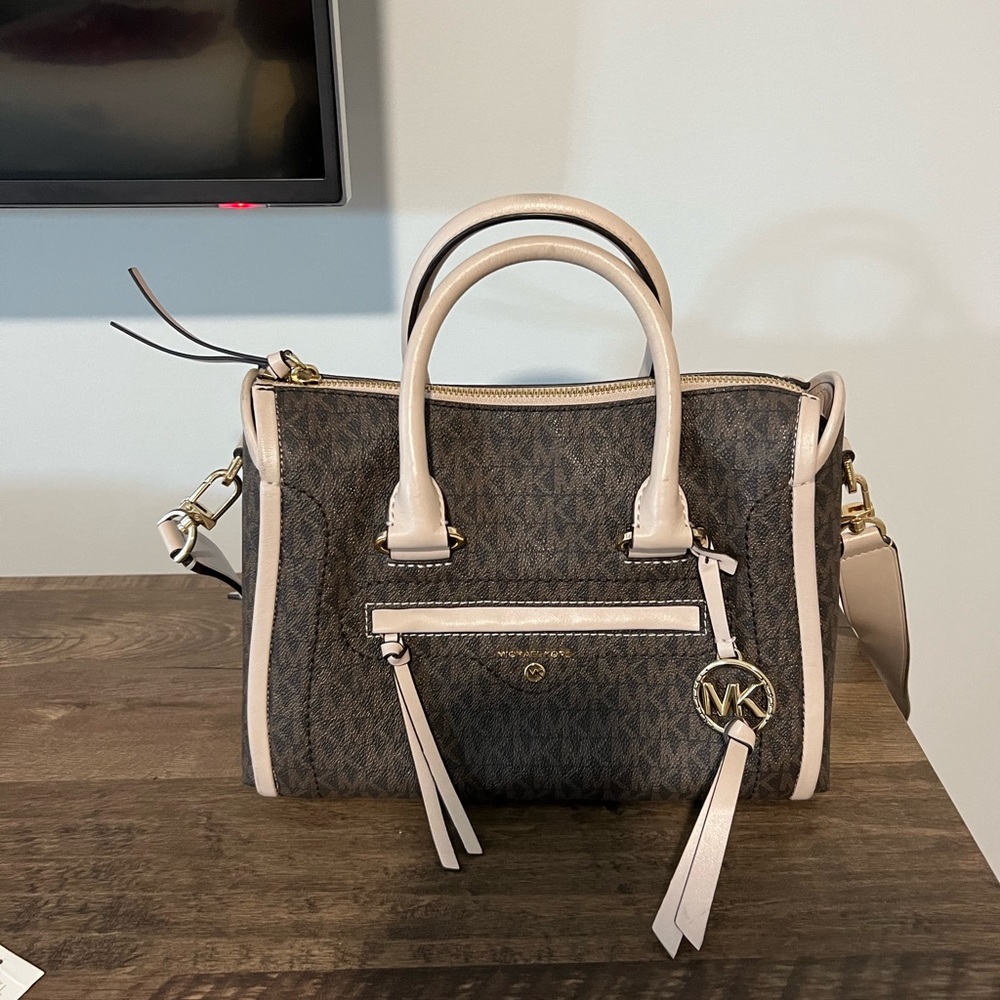 Michael Kors Carine handbag